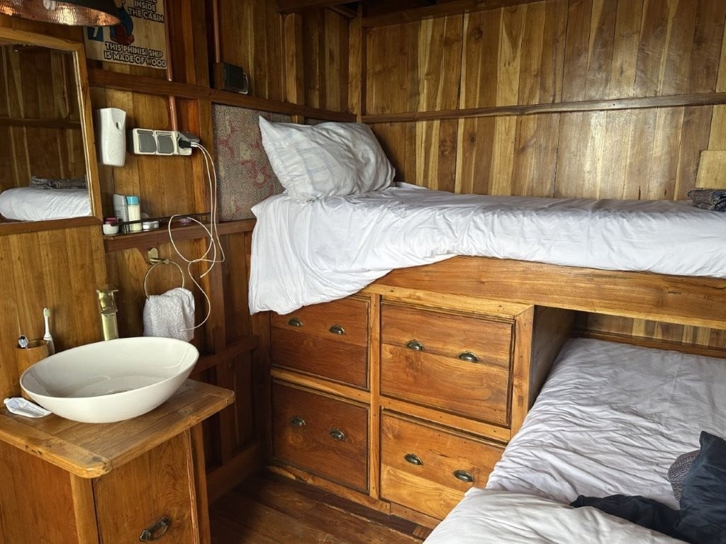 Cabin on the Situju7 Raja Ampat liveaboard