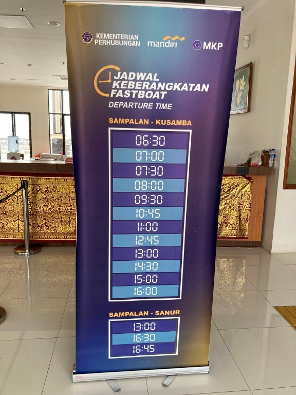 Speedboat schedule in Sampalan harbour in Nusa Penida