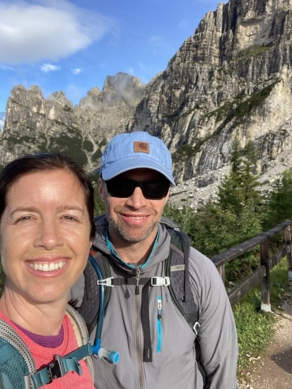 Couple selfie in front of mountains