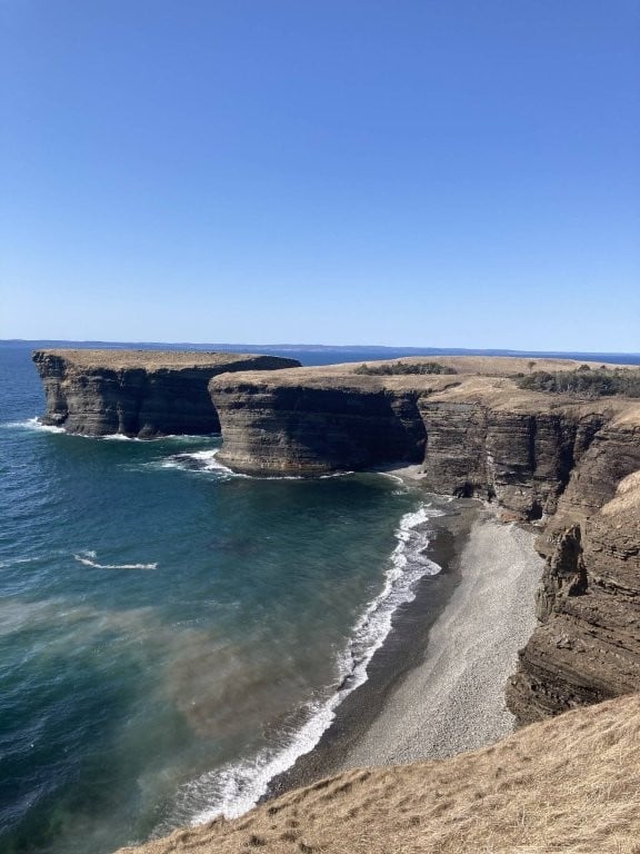 Round sea stacks with flat tops