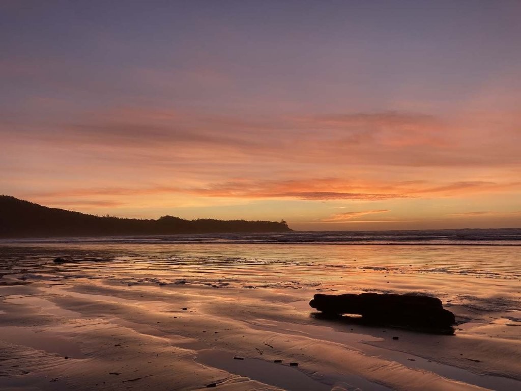 Colourful Tofino sunset